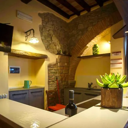 Casa Vacanze Matelda Poppi Exterior photo