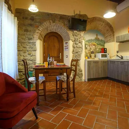 Casa Vacanze Matelda Poppi Exterior photo
